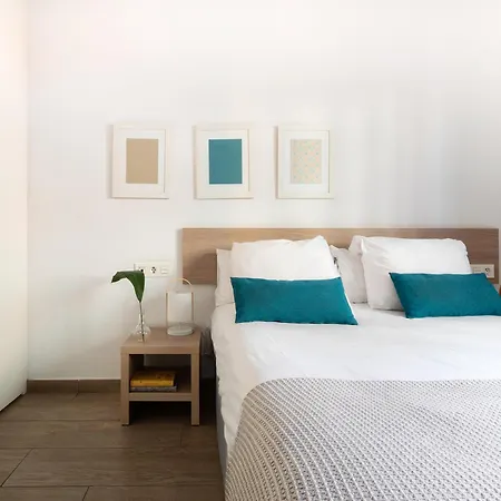 Feelathome Plaza Apartments-2